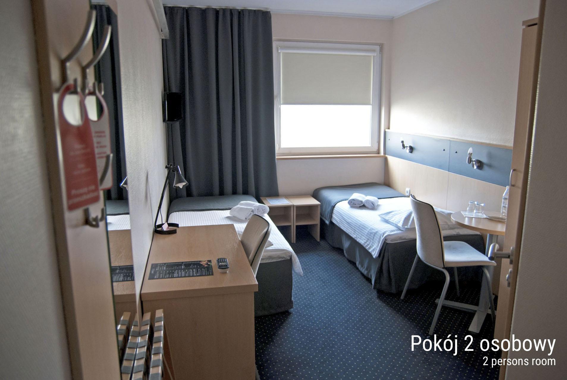 Economy Silesian Hotel Katowice Buitenkant foto